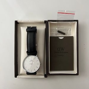 DW Classic Sheffield Watch